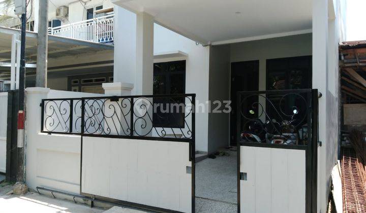 Rumah Minimalis Modern di Pasar Rebo Tb.simatupang 2