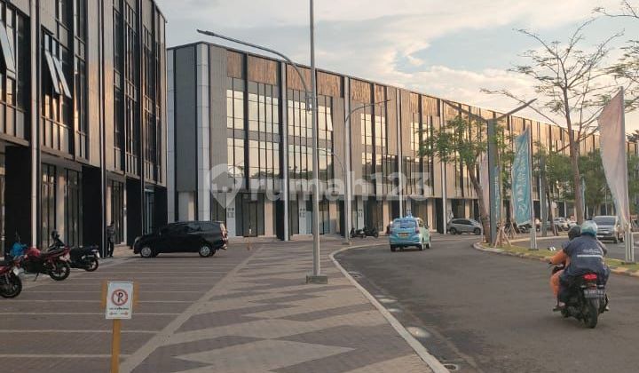 New attached shop house in Fatmawati