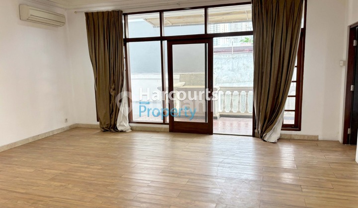 Classic house can be office in Permata Hijau Classic house can be office in Permata Hijau