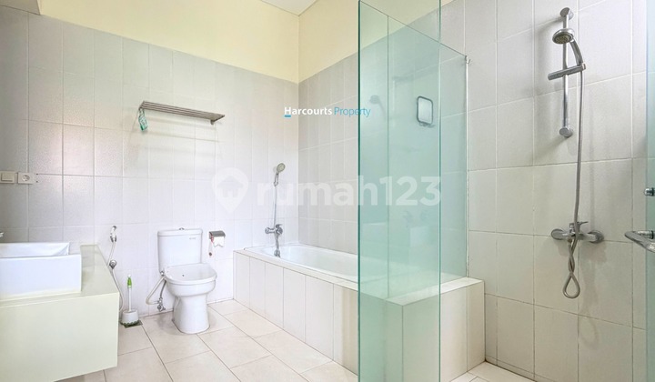 Rumah Modern Minimalist Dekat Scbd 2