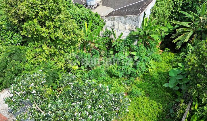 Commercial land can be buildings, townhouses in Kebagusan.