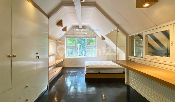 Rumah modern mewah di pondok indah 2