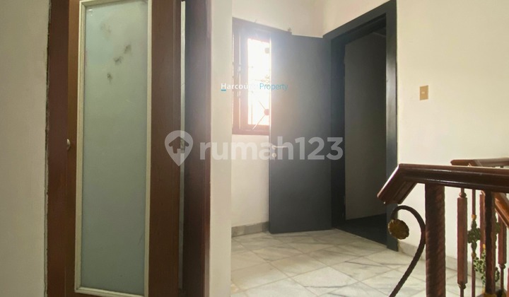 Rumah klasik bisa kantor dekat scbd di kebayoran baru 2