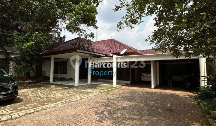 Rumah Klasik bisa Tinggal / Kantor di Cipete