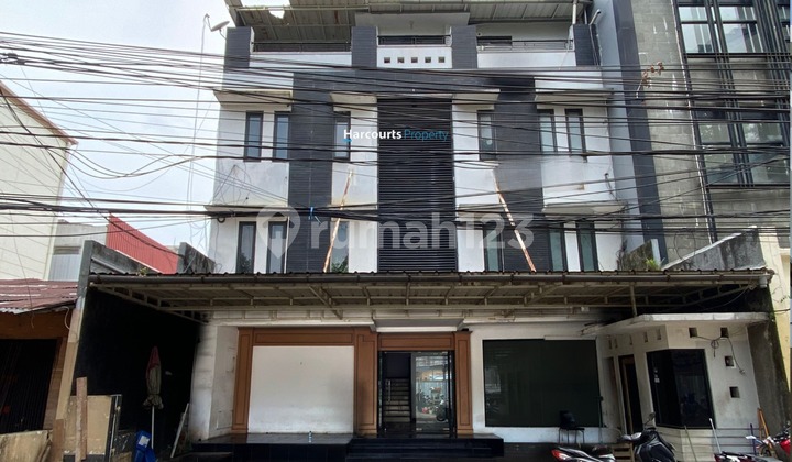 Mini Building Disewakan di Kebayoran Baru Mini Building Disewakan di Kebayoran Baru