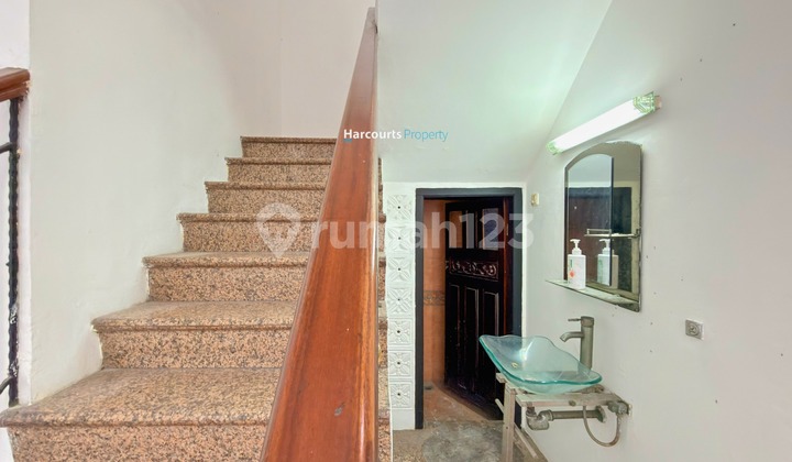 Rumah American Classic di Menteng 2