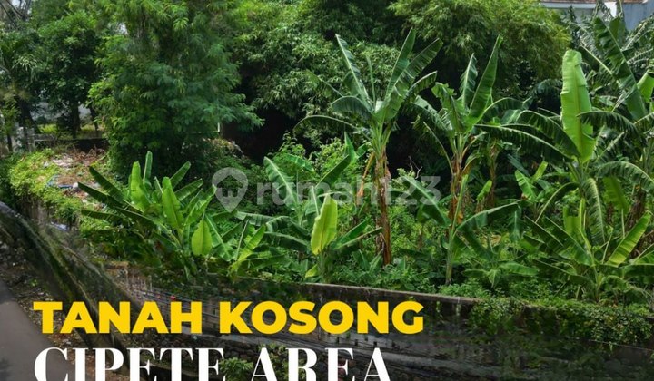 Land suitable for business / boarding house / restaurant in Cipete Land suitable for business / boarding house / restaurant in Cipete