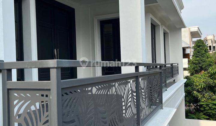 Rumah Baru Modern Mewah di Kebayoran Baru 2