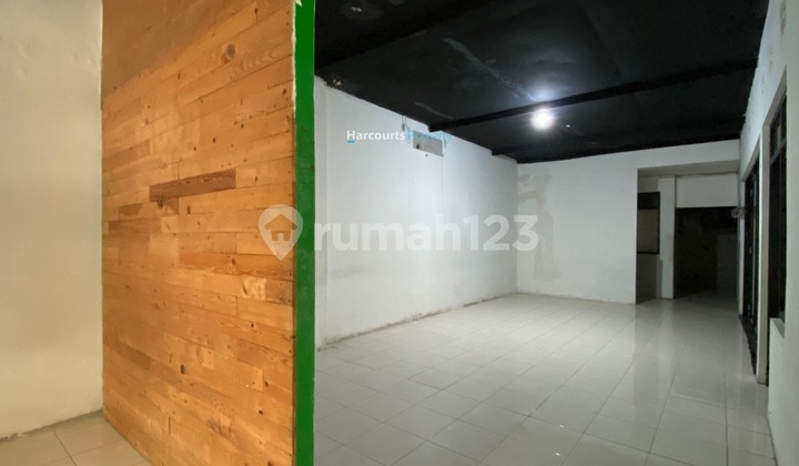 Classic house can be office in Kebayoran Baru 2