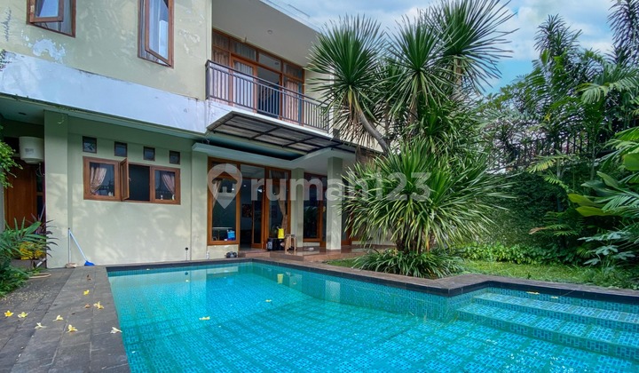 Rumah modern minimalis di kemang 2