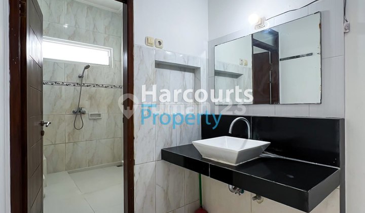 Rumah modern minimalis di kebayoran baru 2