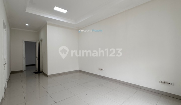 Rumah Modern Mewah di Tebet 2