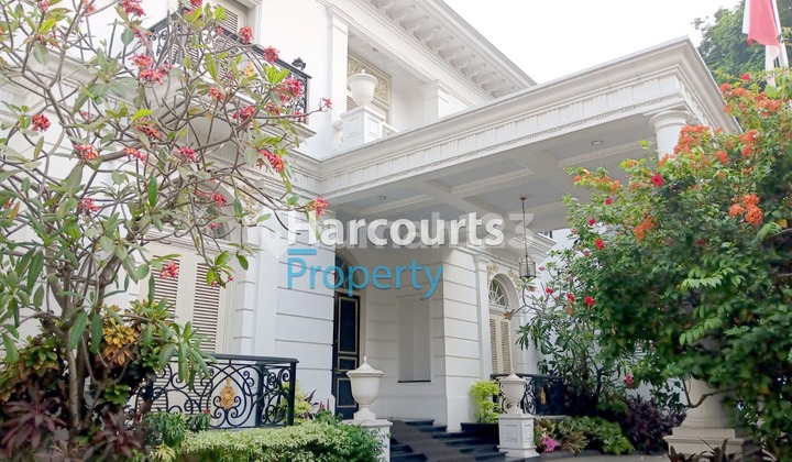 Rumah mewah cocok expat di kebayoran baru 1