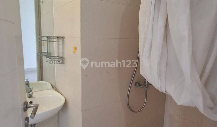 The Mansion Granada Pakuwon Indah Minimalis Modern 3 Kamar 2
