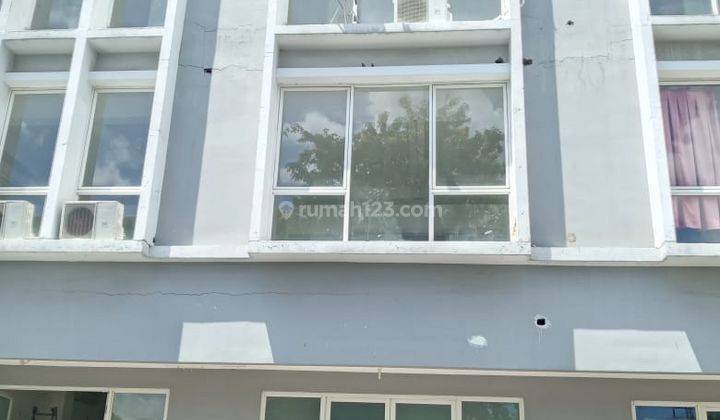 Ruko Lokasi Depan di Pasar Modern Puncak Permai 3 Lantai 1