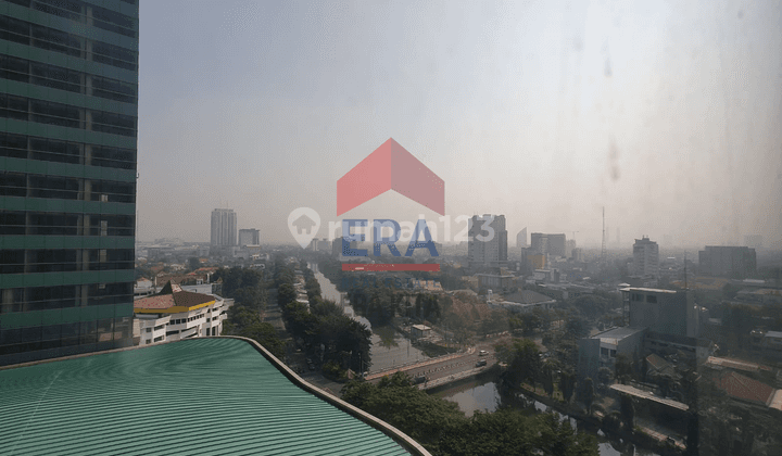 Praxis Apartment Intiland Gress 1 Kamar Furnished Tengah Kota 2