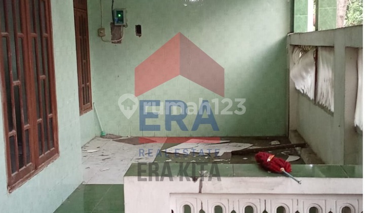 Cheap House Wisma Lidah Kulon 150m Land Old Building Cheap House Wisma Lidah Kulon 150m Land Old Building