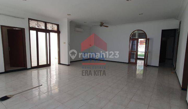 Rumah Darmo Baru Barat 1 Lantai Full Renovasi Langsung Masuk 2