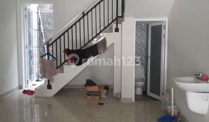 NEW Lontar Raya Shop House Pakuwon Zero Easy Access Road 3 Floors NEW Lontar Raya Shop House Pakuwon Zero Easy Access Road 3 Floors