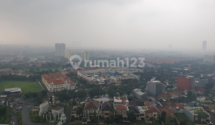 Benson Tower Pakuwon Mall Furnish Minimalis Tinggal Bawa Koper 2