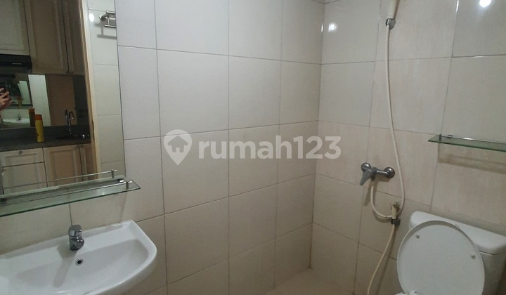 Orchard Mansion Pakuwon Mall Tipe Studio Design Putih Minimalis 2