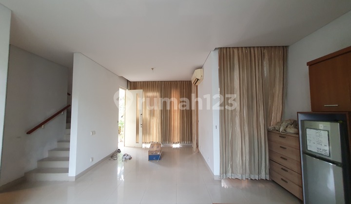 The Mansion Granada Pakuwon Indah 3BR Minimalist Semi-Furnished