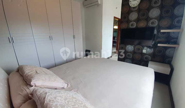 Waterplace Pakuwon Tower Paling Favorit View Loop Furnish Bagus