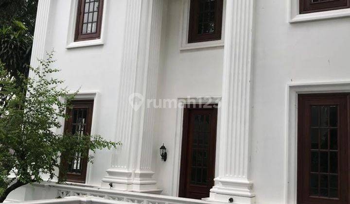 Dijual Rumah Mewah di Jakarta Pusat 17