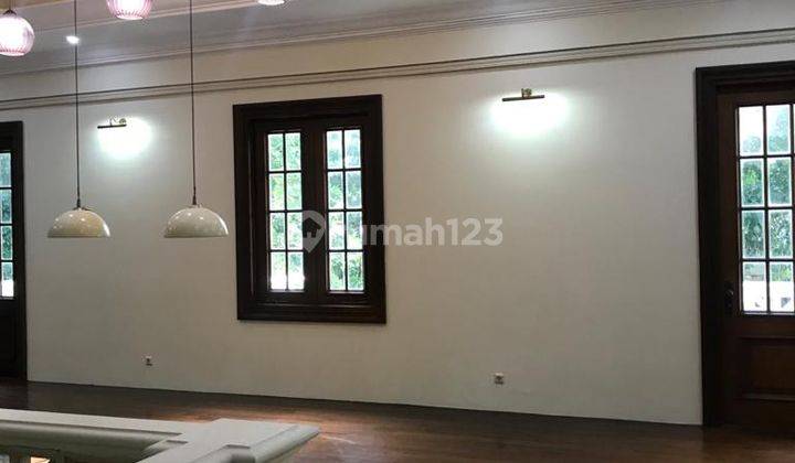 Dijual Rumah Mewah di Jakarta Pusat 24
