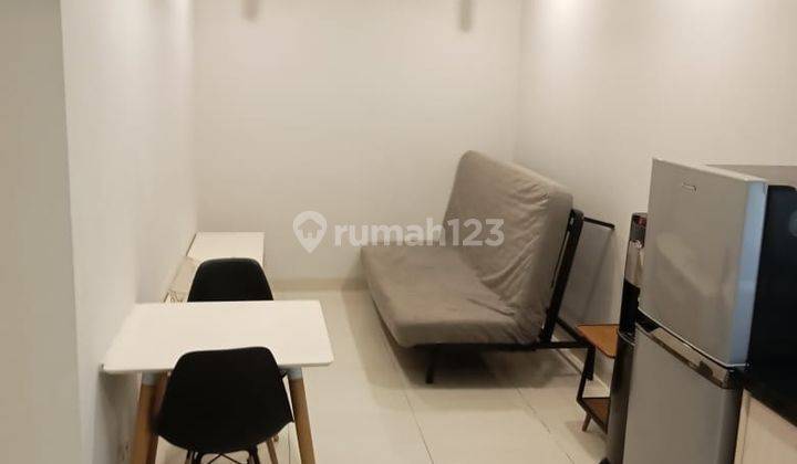 Sewa Apartemen Harga Murah di The Mansion Bougenville Jakarta Utara 2br Semi Furnished 1