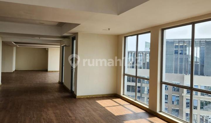 For Sale Office in The Mansion Bougenville Fontana North Jakarta - Semi Furnished