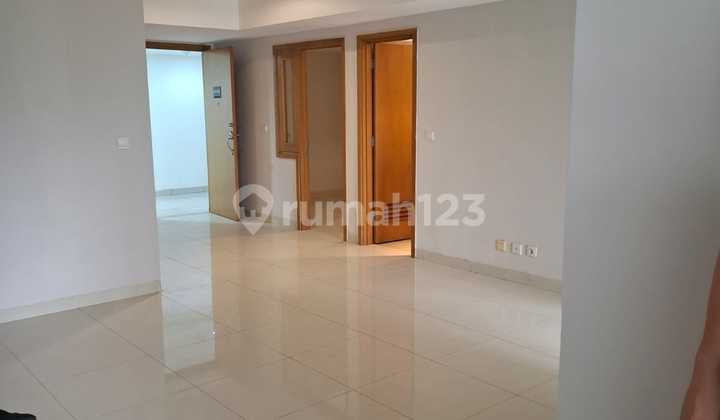Rent The Mansion Bougenville Townhome Apartment in Kemayoran, North Jakarta – 3BR Semi Furnished