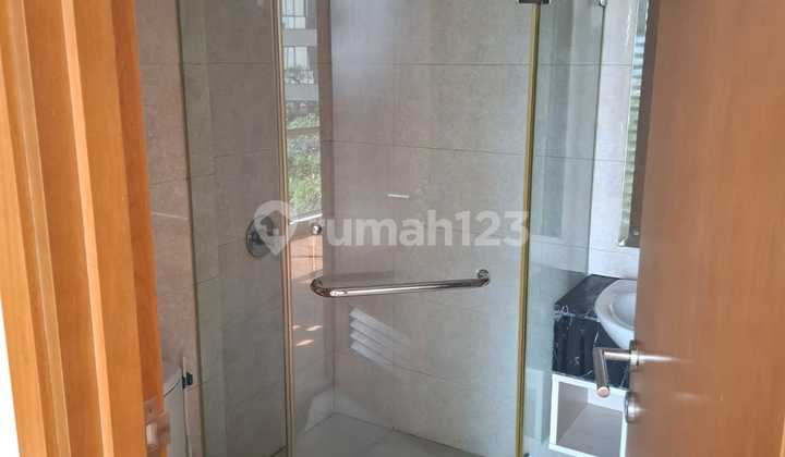 Affordable Office Rental at The Mansion Bougenville Fontana Kemayoran North Jakarta - Semi Furnished