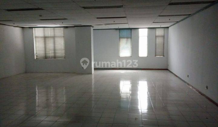 Sewa Ruang Kantor Gedung Konica Kemayoran Jakarta Pusat Unfurnished 1