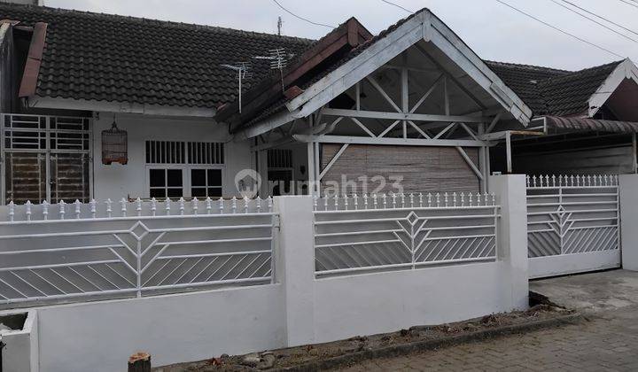 Dijual  rumah cantik dan murah di Perumahan Menteng Indah,Medan 1