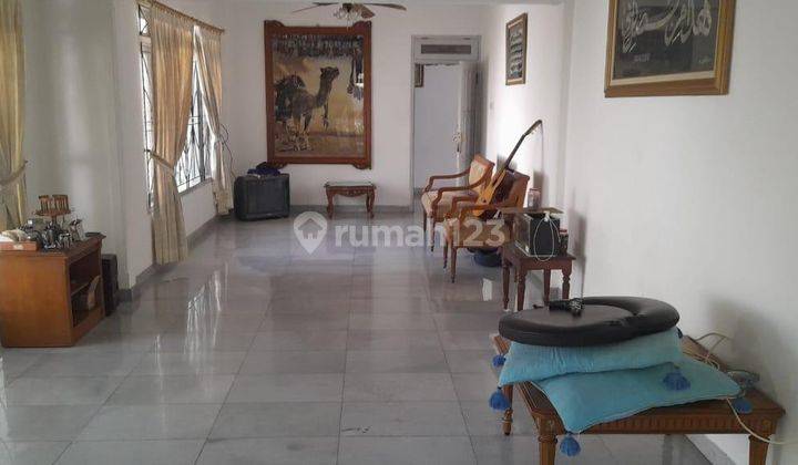 RUMAH DALAM KOMPLEK PERUMAHAN ELITE GUDANG PELURU TEBET JAKARTA SELATAN 7