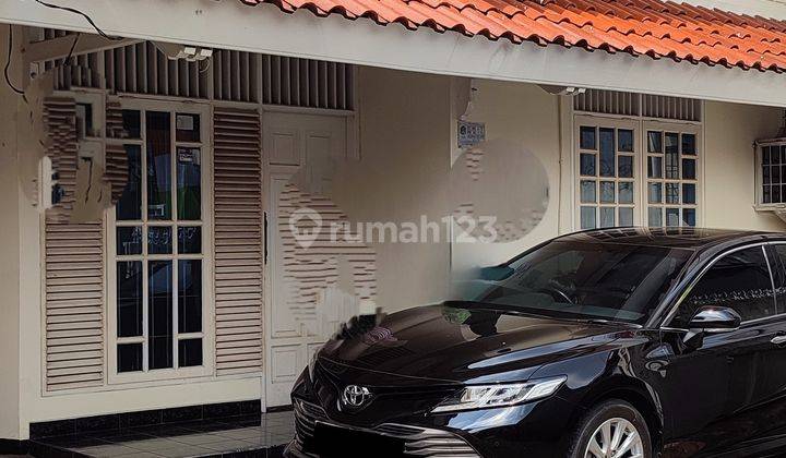 Rumah Tinggal Tebet Dekat Taman  1