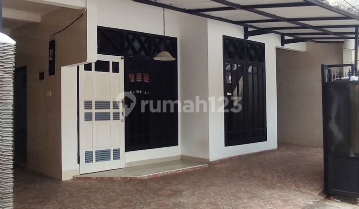 Rumah Tebet Akses Jalan Lebar