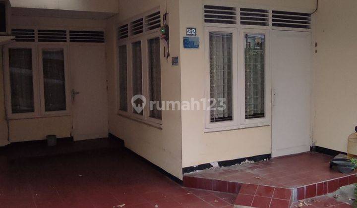 RUMAH TINGGAL TEBET JAKARTA SELATAN 1