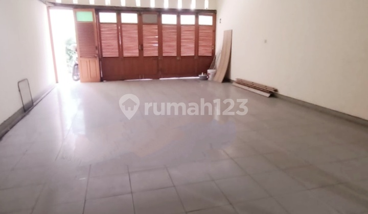 West Tebet Level House, South Jakarta 2