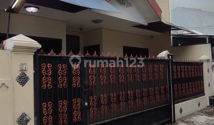 Rumah Full Furnish Tebet