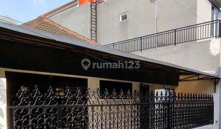 Rumah Tebet Bisa Untuk Tinggal Dan Kantor 1