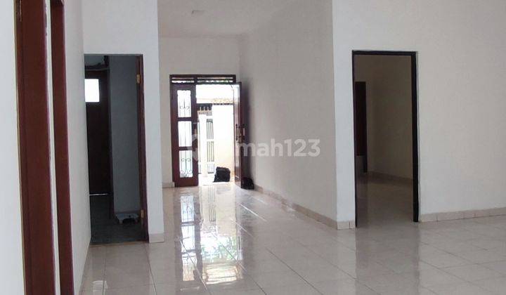 Rumah Bagus Tebet Jakarta Selatan 2