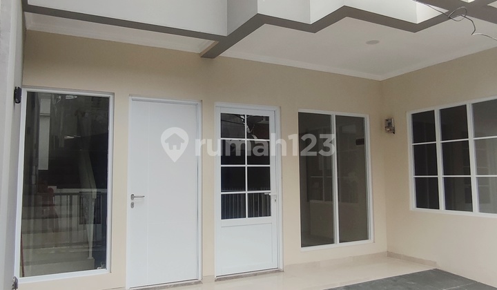 Rumah Baru Tebet Jakarta Selatan 2