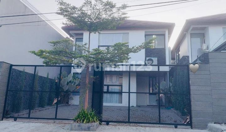 Jual Rumah Luas 297M2 Setiabudi Regency Bandung