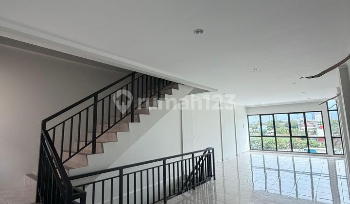 Rent Ruko Cristal Boulevard Summarecon Bekasi 2