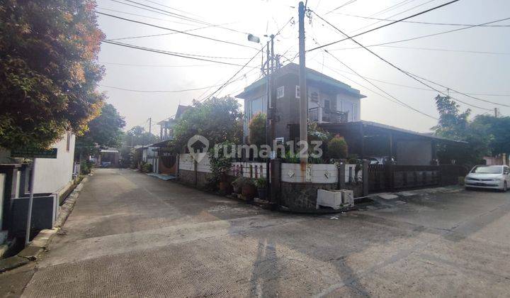 Dijual Rumah Posisi Hoek Full Furnish di Bukit Golf Cibubur 1