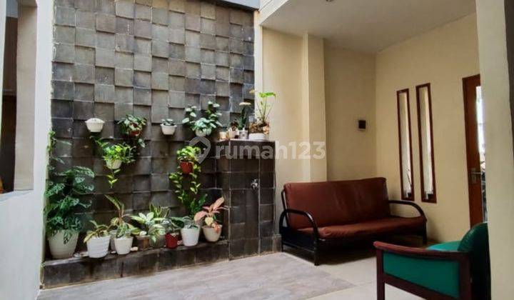 Dijual Rumah Asri Nyaman di Bukit Golf Cibubur 2