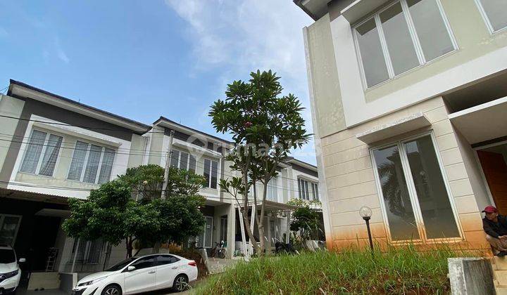 Dijual Rumah Hoek Dalam Cluster Belakang Citragran Cibubur 2