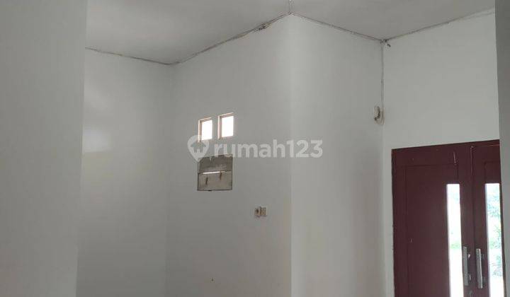 Rumah 2 Lantai Jl Kehiran Sentani, Jayapura 3